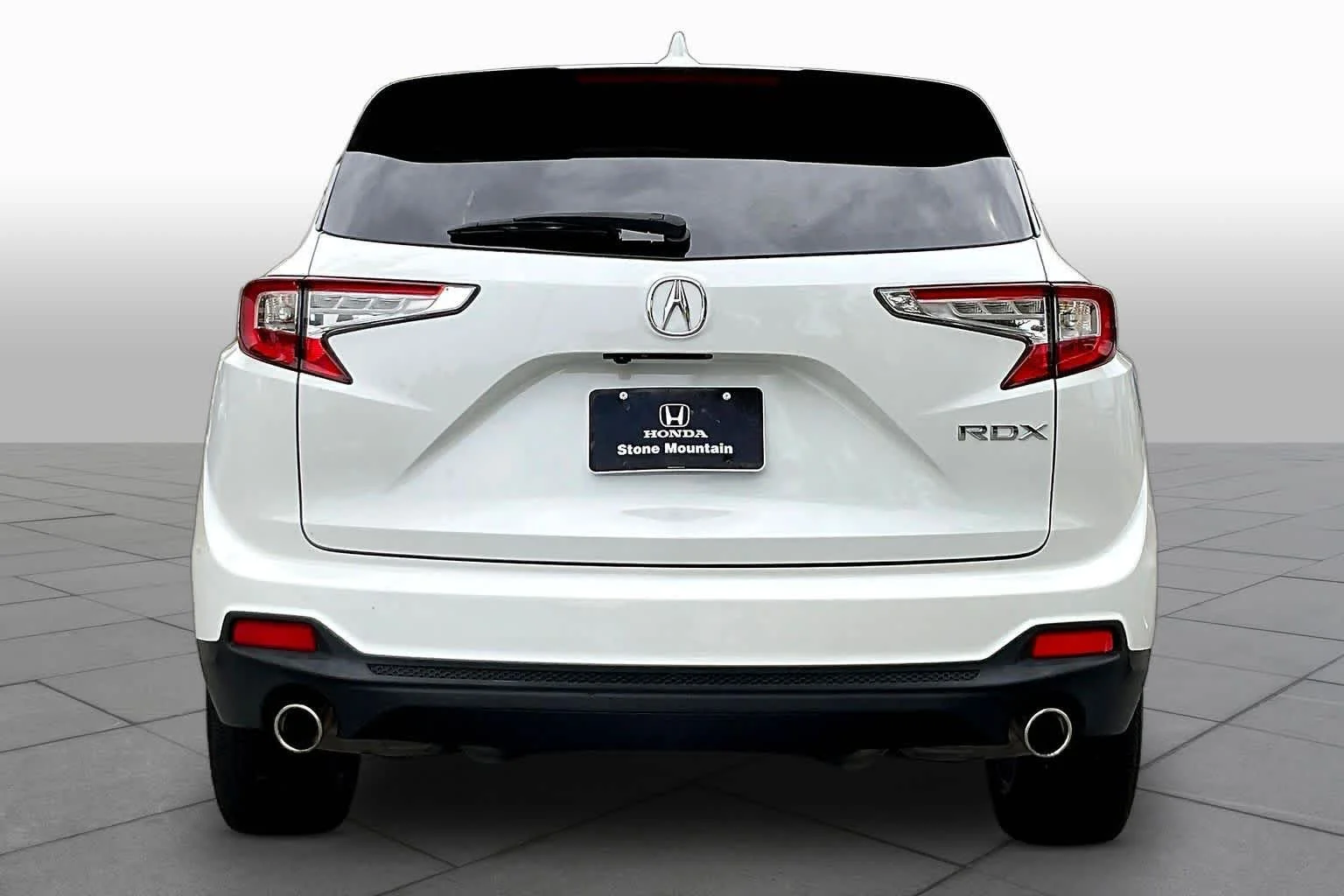 Used 2020 Platinum White Pearl Acura  image 5