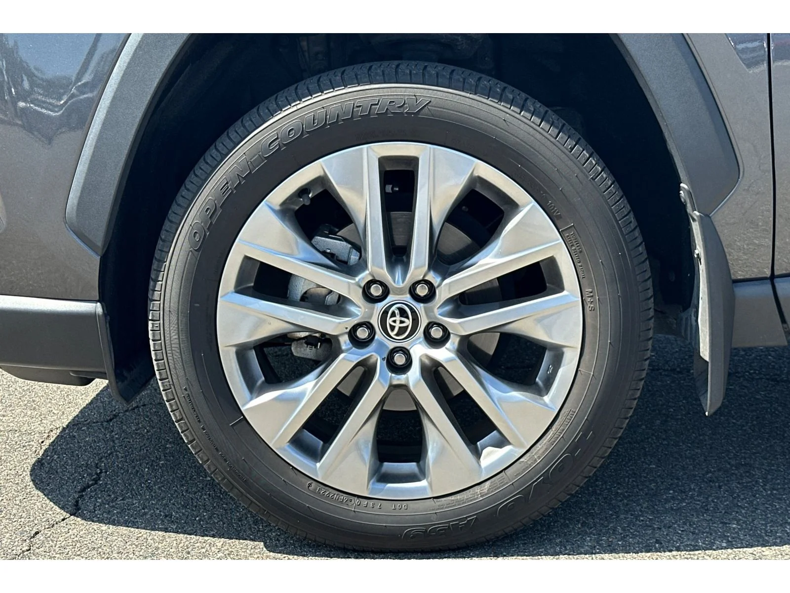 Used 2023 Magnetic Gray Metallic Toyota XLE Premium image 48