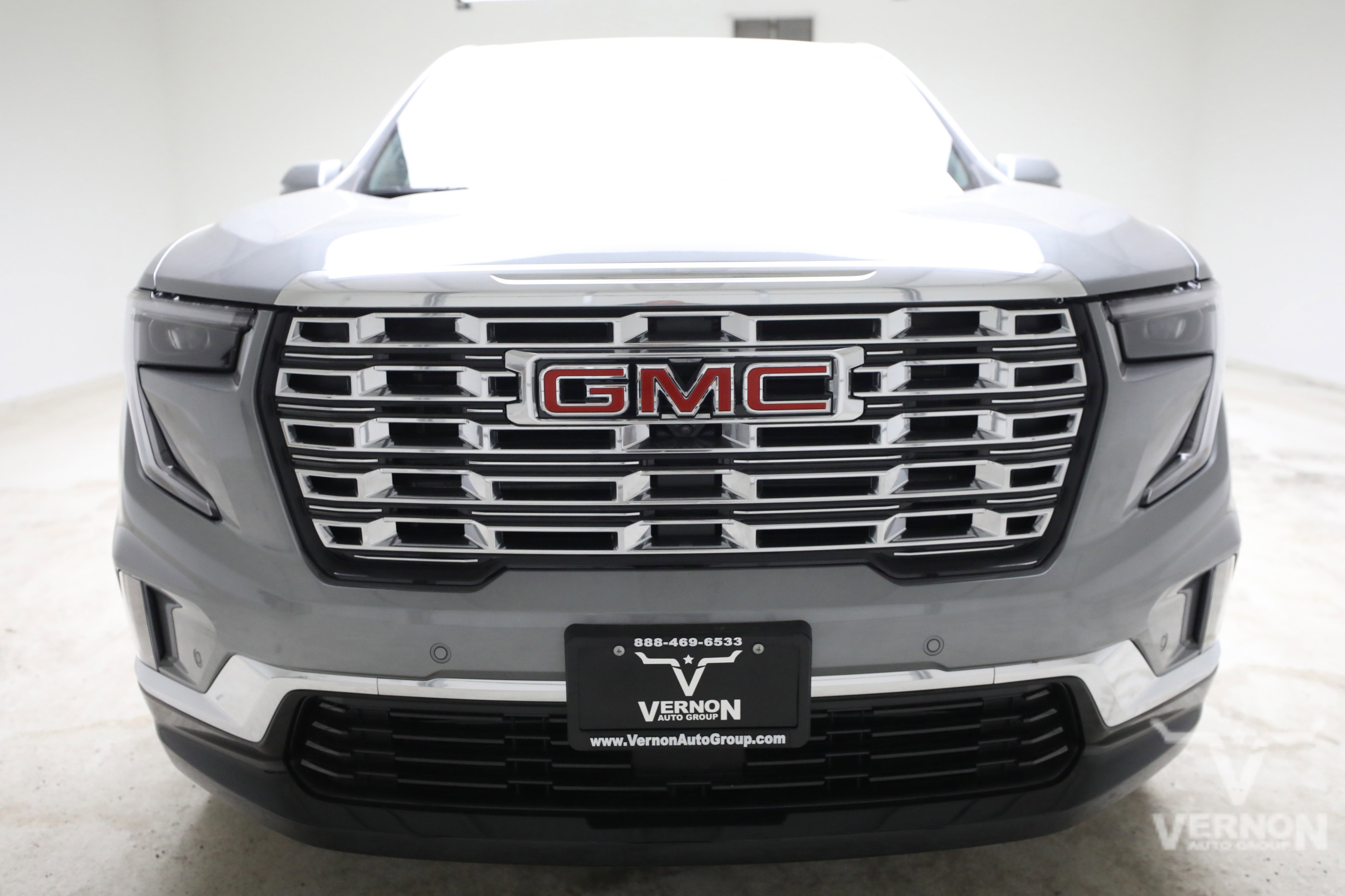 New 2026 Sterling Metallic GMC N image 8
