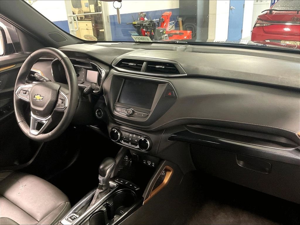 Used 2023 Black Chevrolet ACTIV image 14