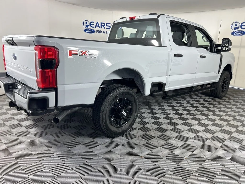 2026 Ford F-250 Super Duty XL - Photo 7