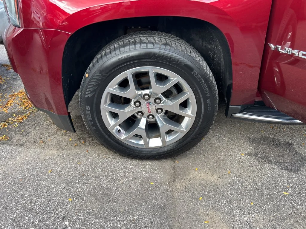 Used 2018 Red GMC SLT image 11