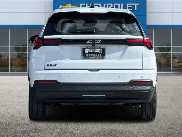 New 2027 Summit White Chevrolet LT image 5