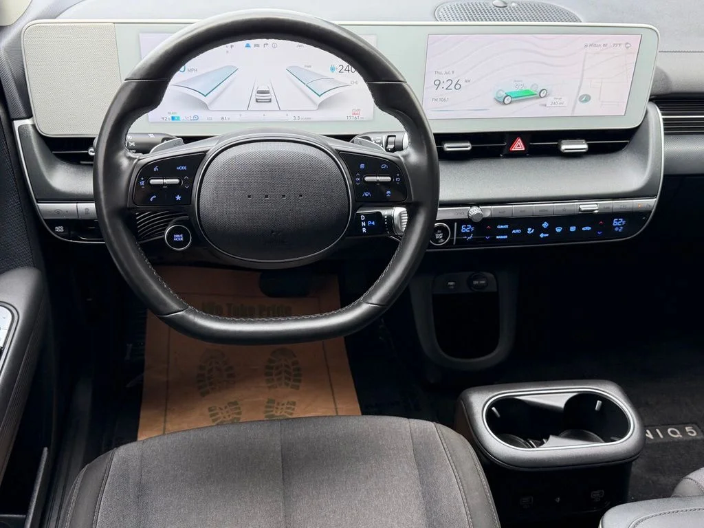 Used 2024 Blue Hyundai SEL image 16