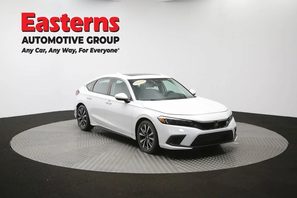 Used 2023 White Honda EX-L image 50