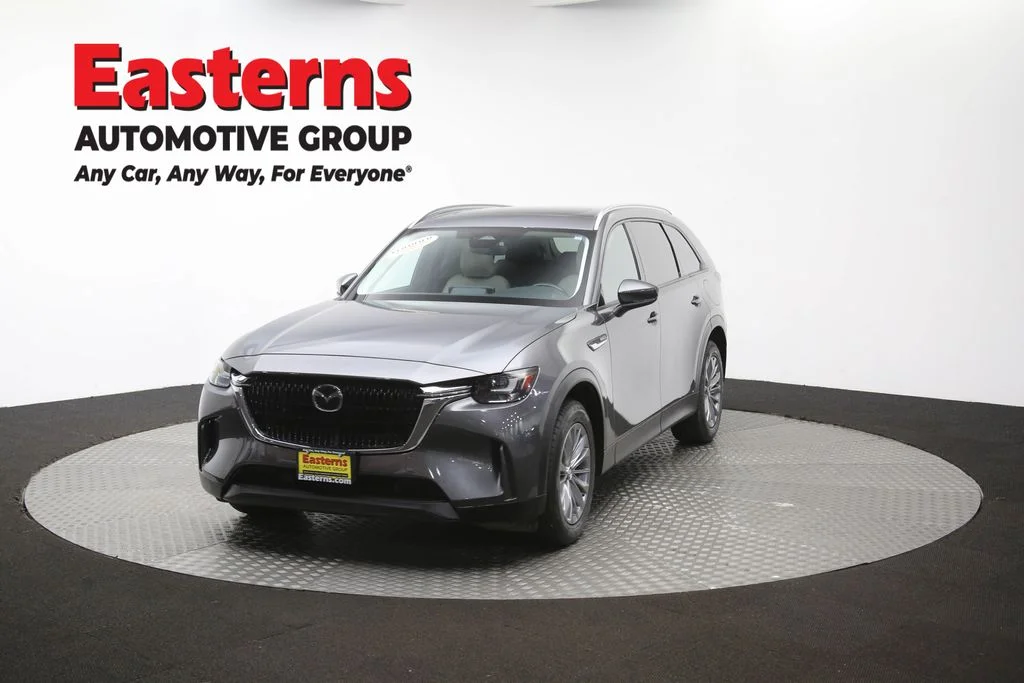 Used 2024 Gray Mazda Preferred image 62