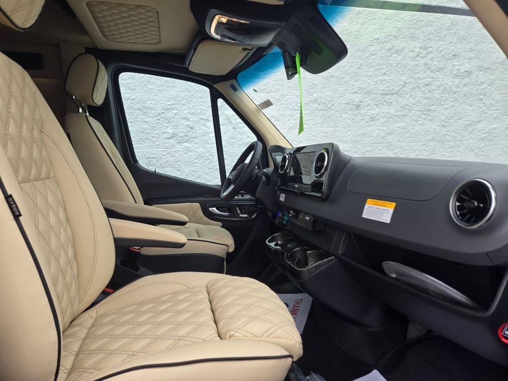 2024 Mercedes-Benz Sprinter Cargo Van Base - Photo 31