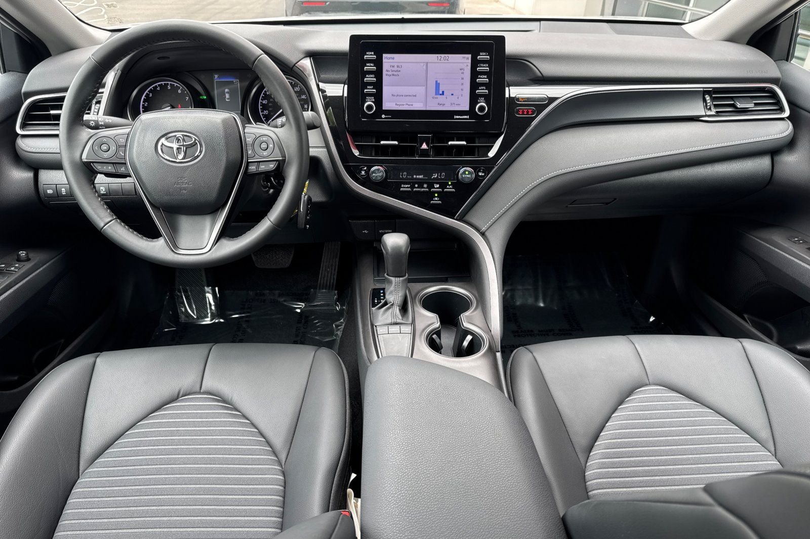 Certified Used 2023 White Toyota SE image 18