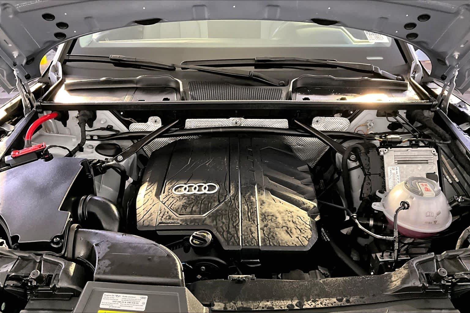 Used 2023 Florett Silver Metallic Audi Premium Plus image 30