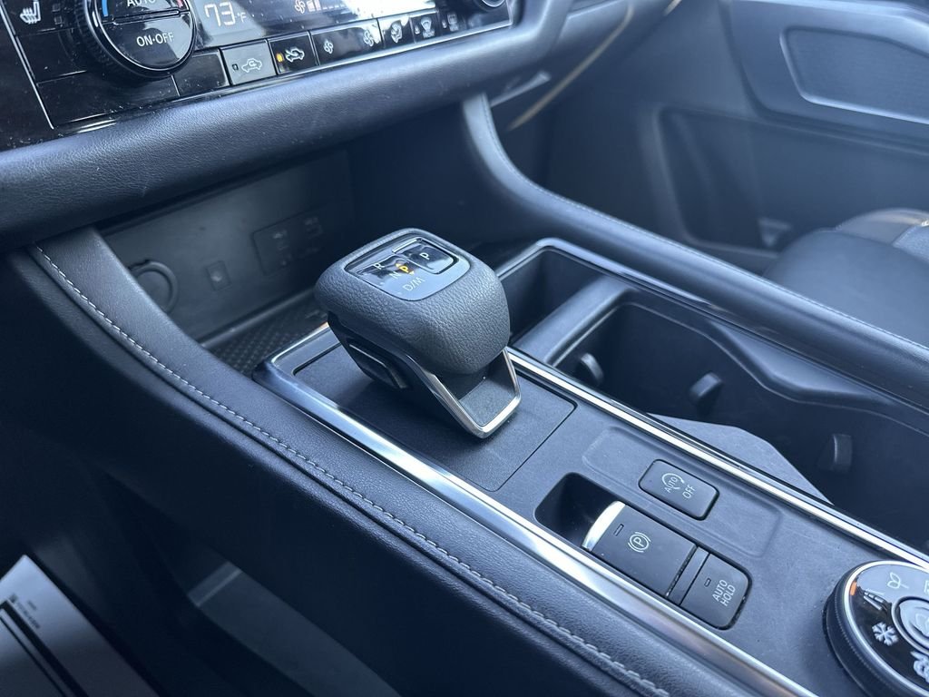 Used 2023 Black Nissan SL image 20