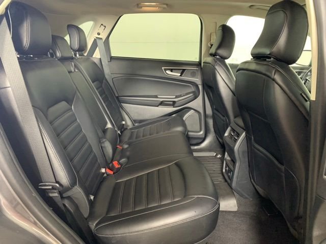 Used 2024 Gray Ford SEL image 23