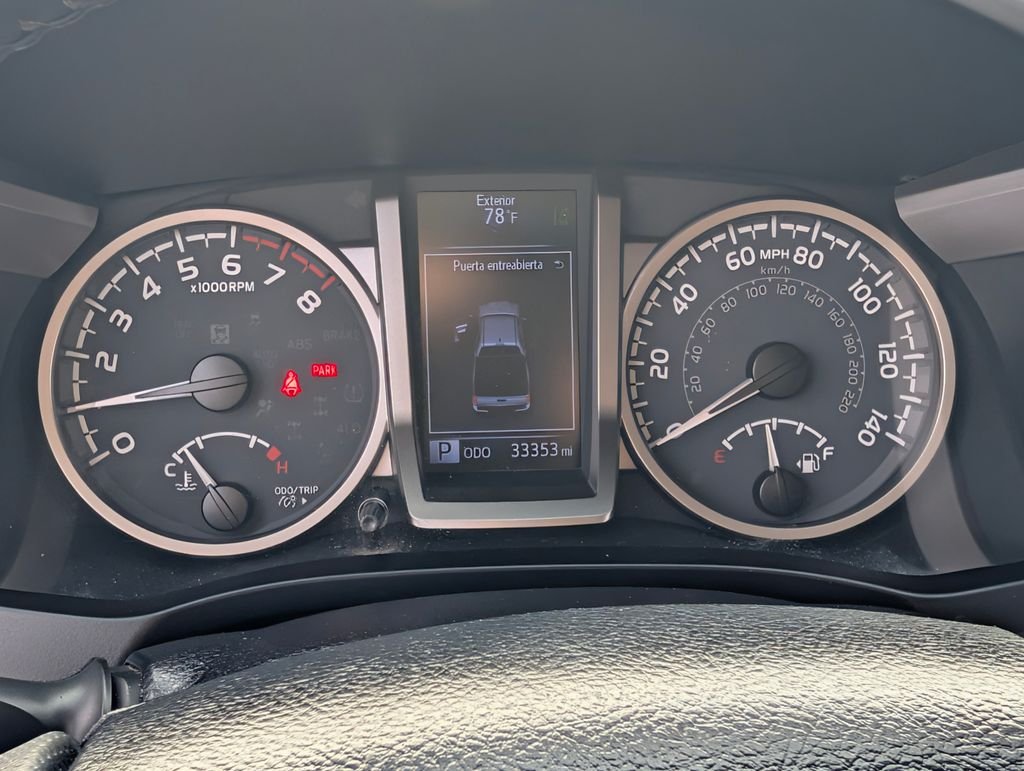 2020 Toyota Tacoma SR5 - Photo 17