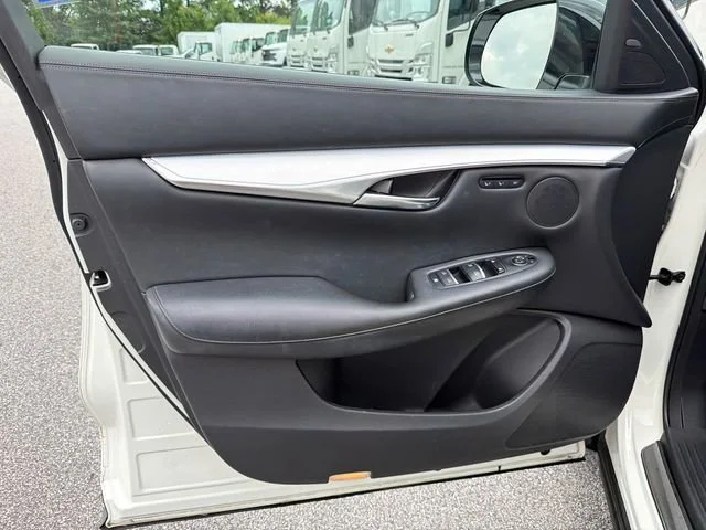 Used 2020 White INFINITI ESSENTIAL AWD image 10