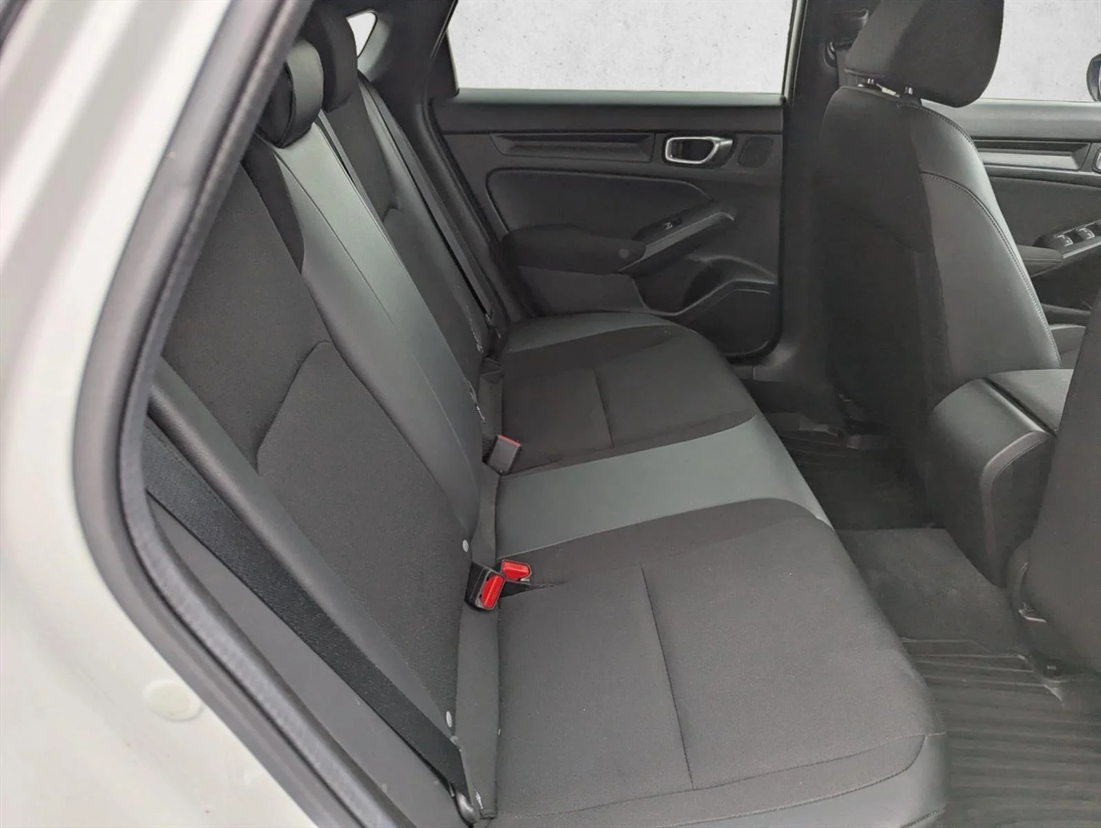 Used 2023 Platinum White Pearl Honda Sport image 29