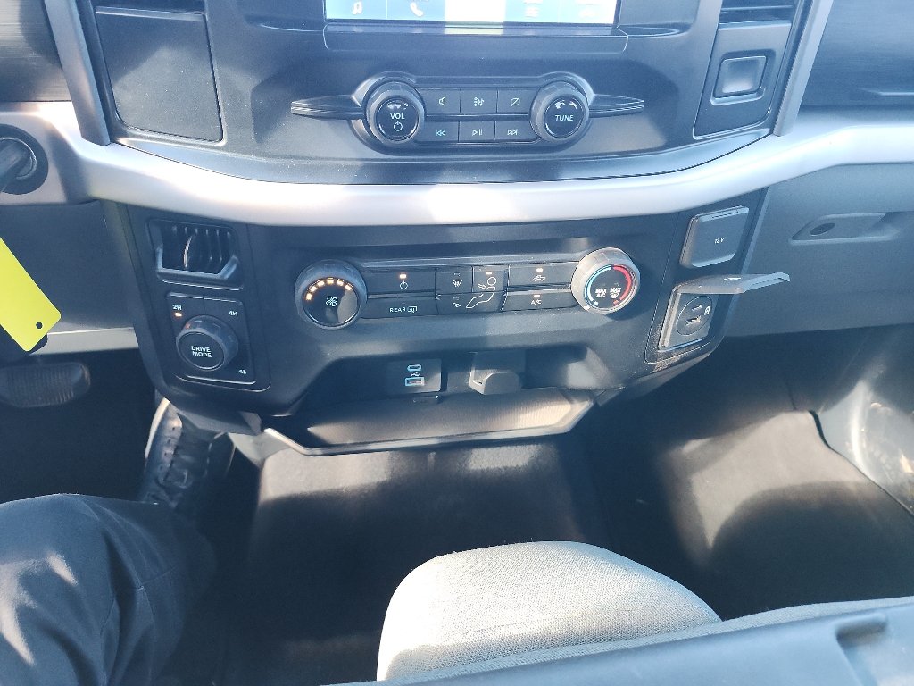 Used 2023 Carbonized Gray Metallic Ford XLT image 28