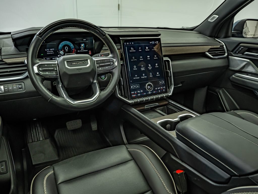 2024 GMC Acadia Denali - Photo 31