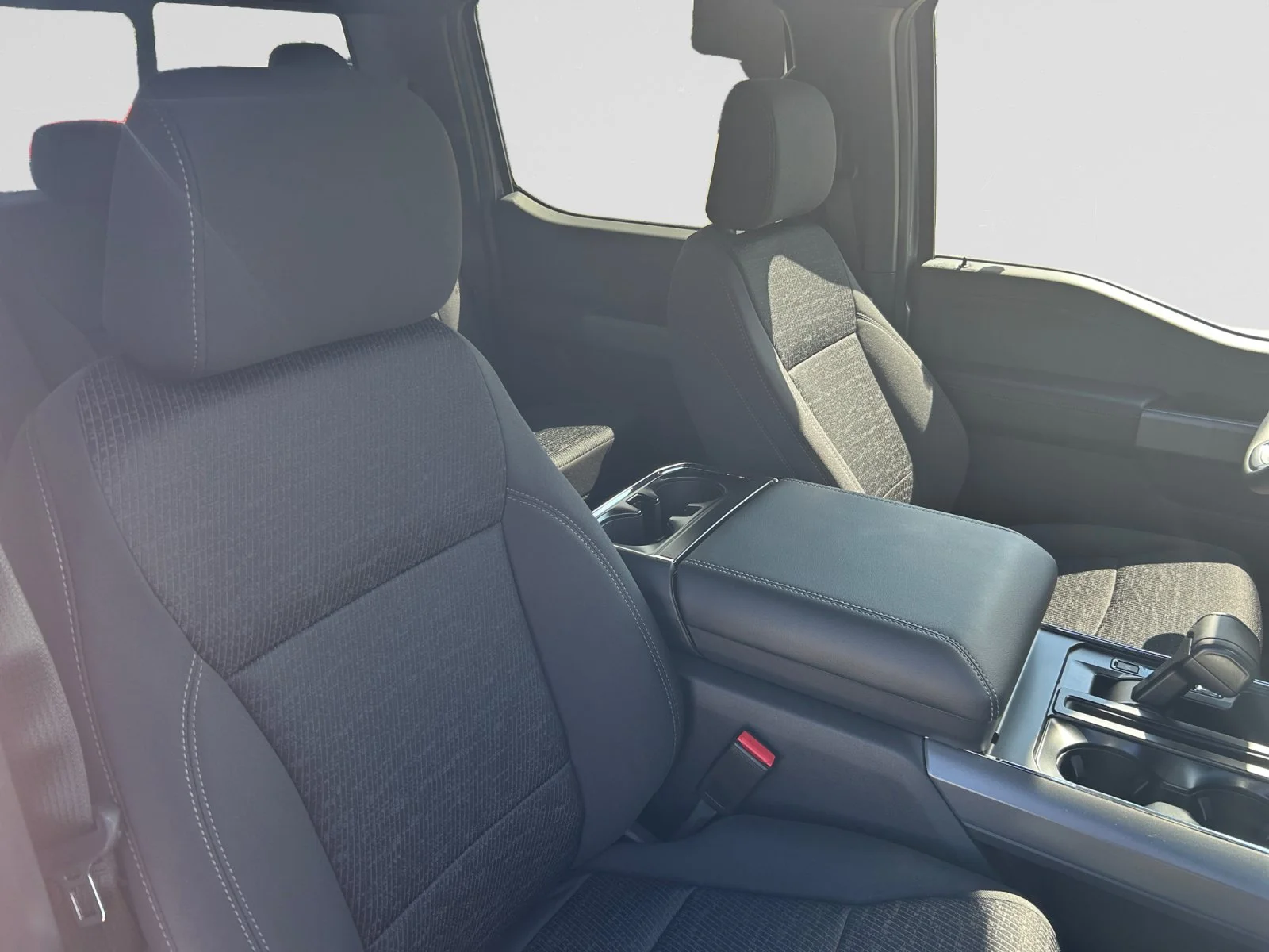 New 2026 Iconic Silver Metallic Ford XLT image 12