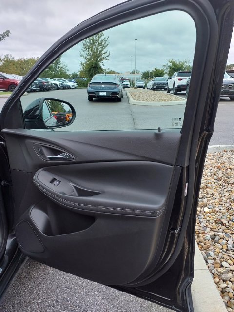 Used 2023 Ebony Twilight Metallic Buick Preferred image 23