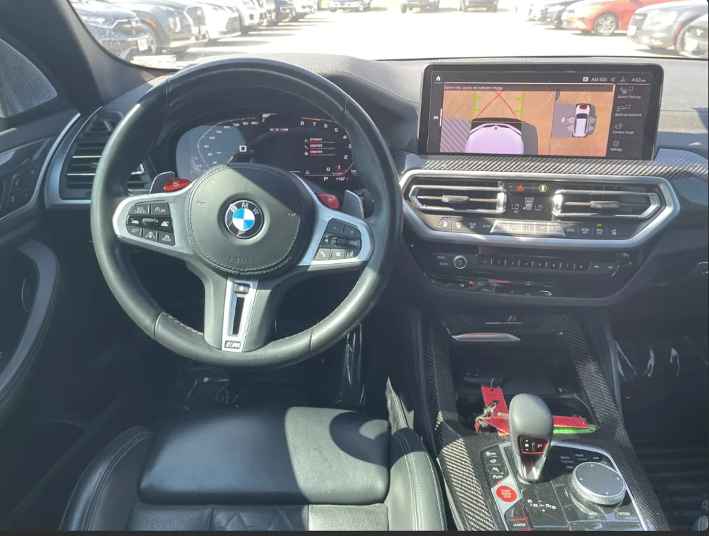 Used 2022 Alpine White BMW M image 3