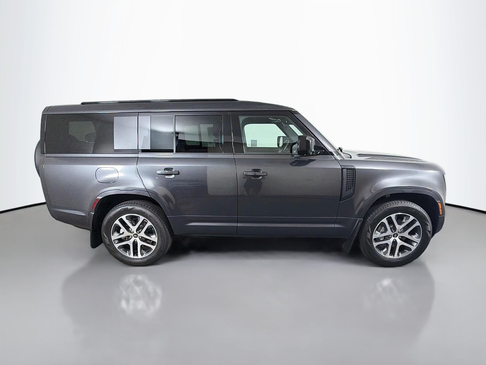 Certified Used 2025 Carpathian Gray Premium Metallic Land Rover S image 6