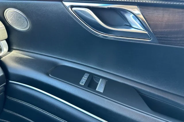 2024 GENESIS GV80 Standard - Photo 20
