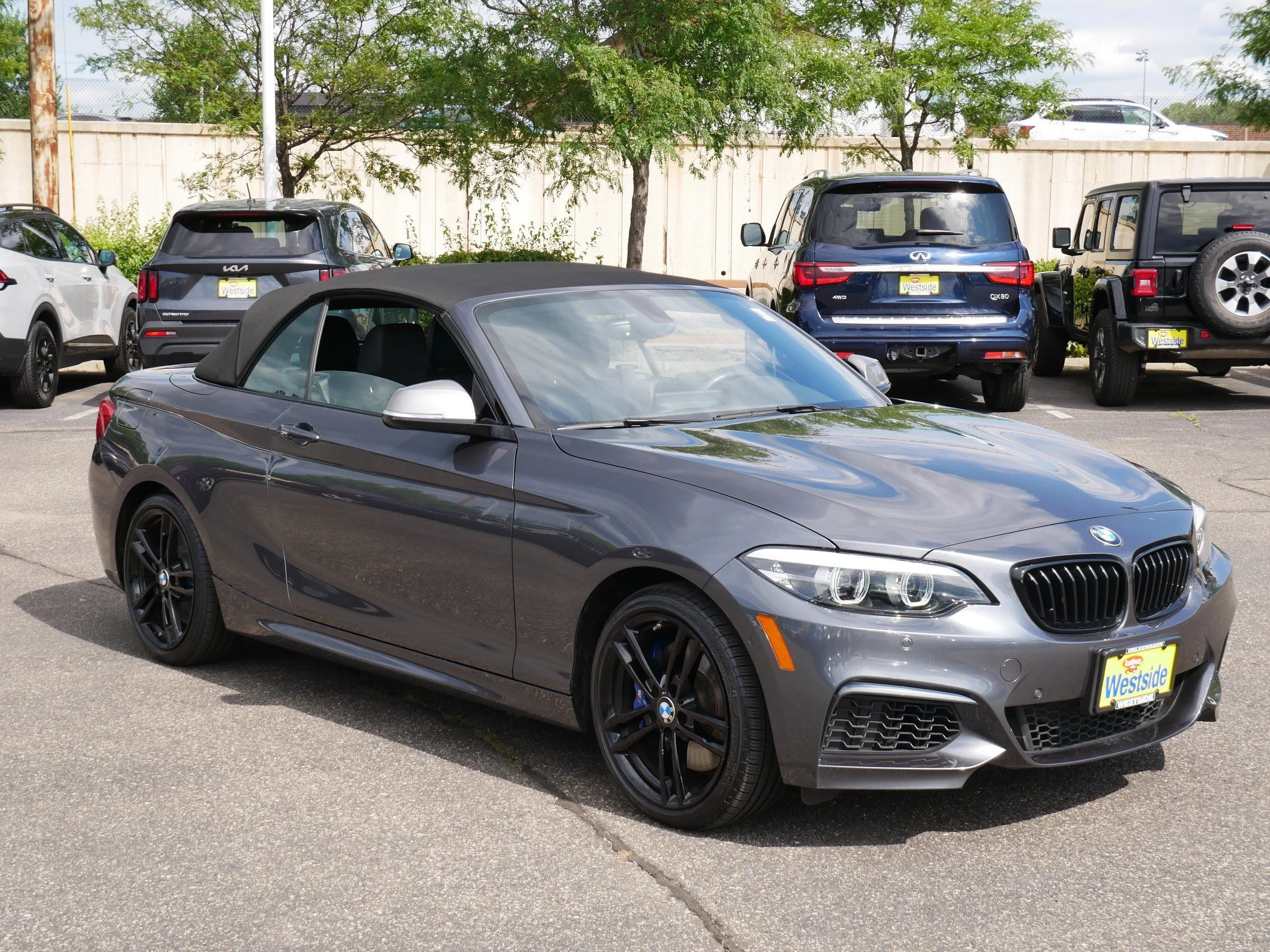 Used 2018 Mineral Gray Metallic BMW M240i xDrive image 33