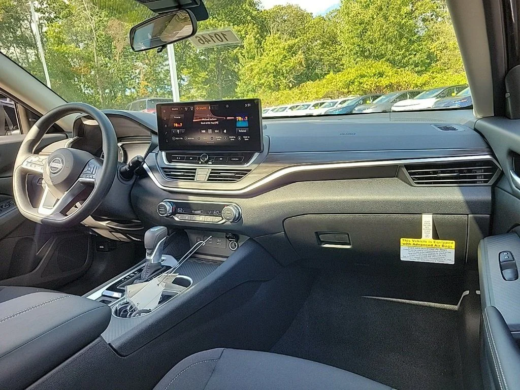 Certified Used 2025 Black Nissan 2.5 SV image 10