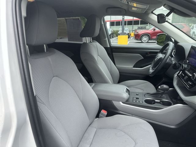 Used 2023 Beige Toyota LE image 29