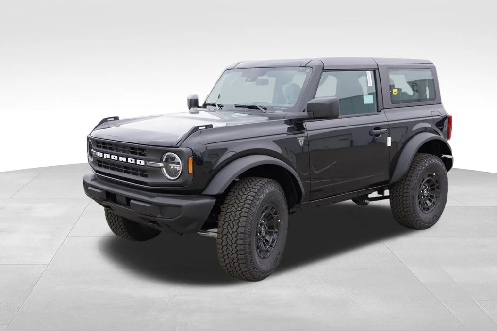 New 2026 Black Ford Base image 7
