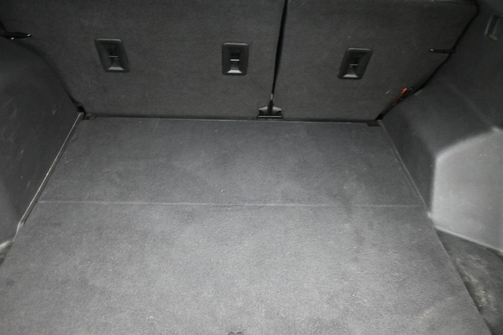 Used 2020 Blue Chevrolet Premier image 12