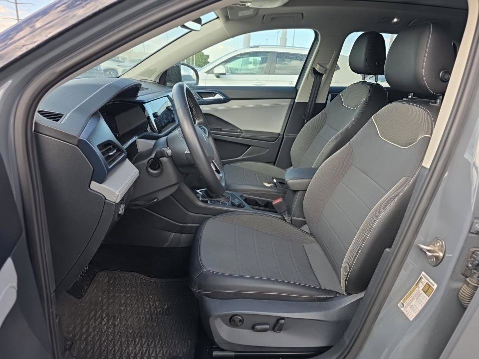 Used 2024 Gray Volkswagen 1.5T SE image 13