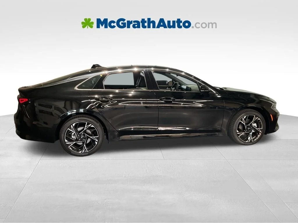 New 2026 Black Kia GT-Line image 3