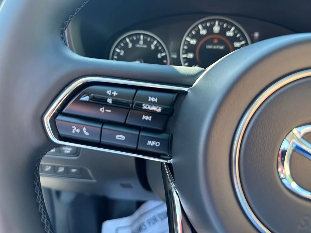 New 2026 Platinum Mazda 3.3 Turbo Preferred image 21