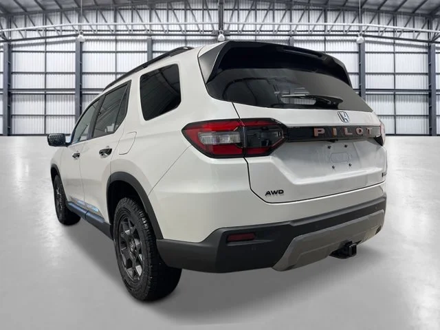 New 2026 Platinum White Pearl Honda TrailSport image 3
