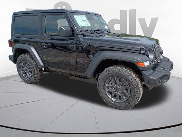 New 2026 Black Clear-Coat Exterior Paint Jeep Sport S image 3