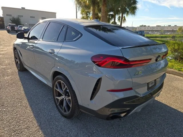 Used 2025 Brooklyn Grey Metallic BMW xDrive40i image 3