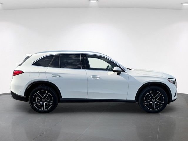 New 2026 Polar White Mercedes-Benz GLC 300 image 8