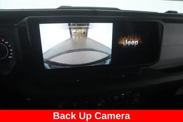 New 2026 Black Clear-Coat Exterior Paint Jeep Sport S image 4