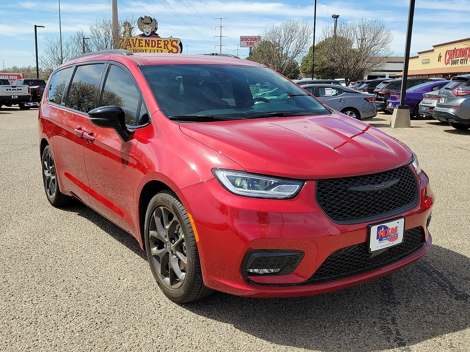 New 2026 Red Hot Pearlcoat Chrysler SELECT image 6