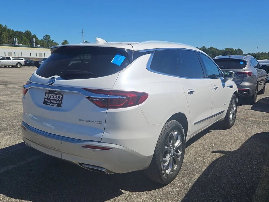 Used 2019 White Buick Avenir image 5
