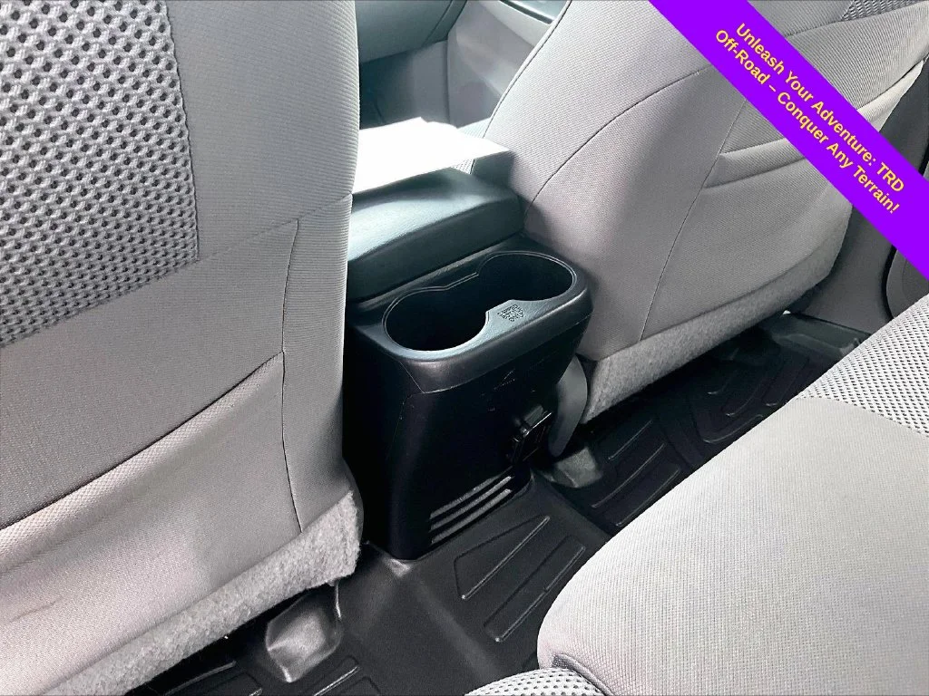 Used 2015 Gray Toyota Base image 33