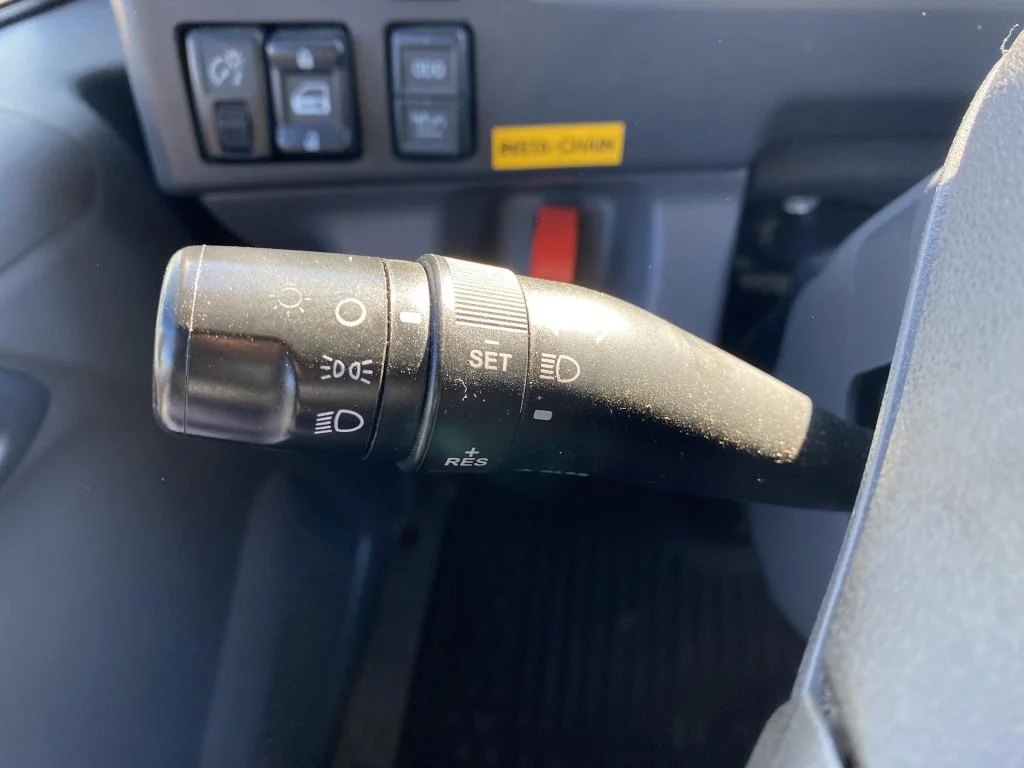 Used 2019  Isuzu Rollback image 18