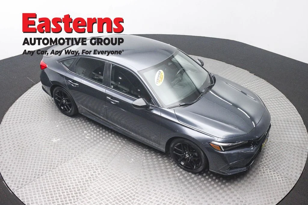 Used 2024 Gray Honda Sport image 3