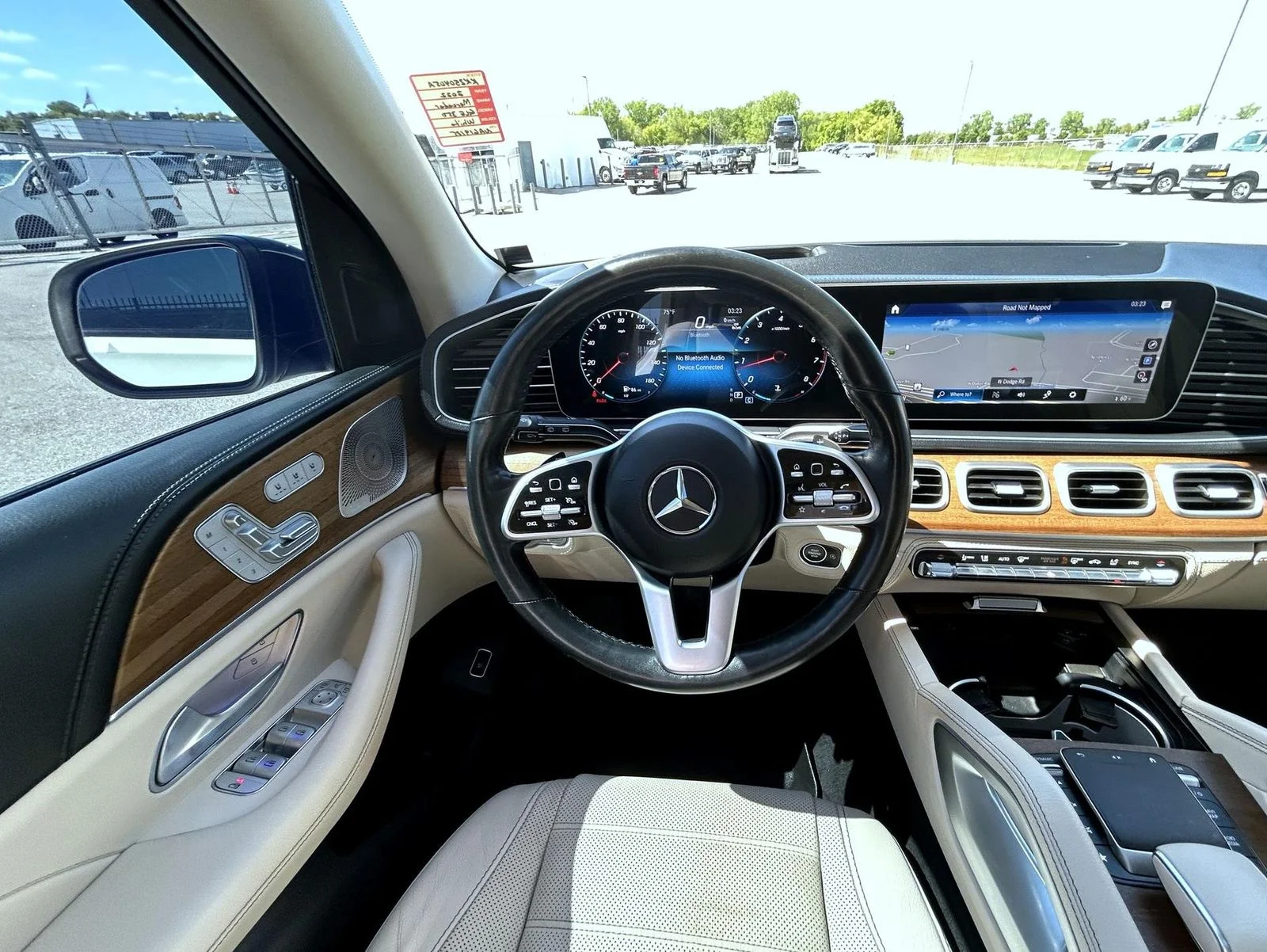 Used 2022 White Mercedes-Benz GLE 350 image 13