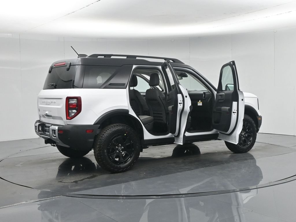 New 2026 Oxford White Ford Badlands image 5