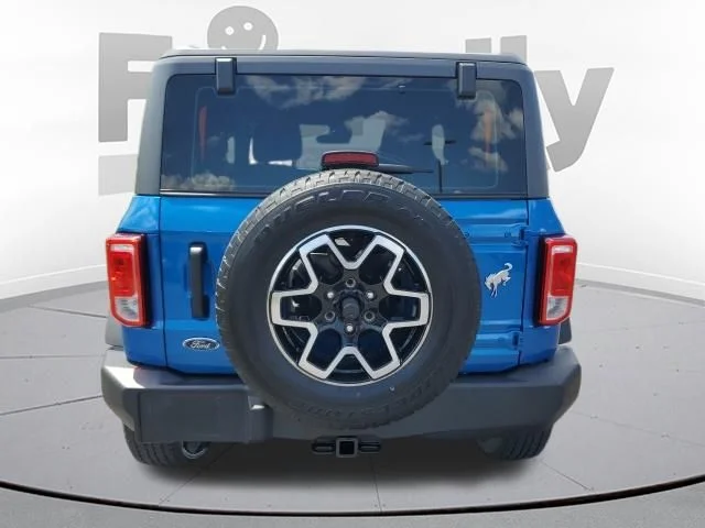 Used 2023 Blue Ford Base image 4