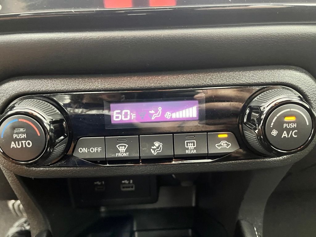 Used 2024 Gun Metallic Nissan SR image 27