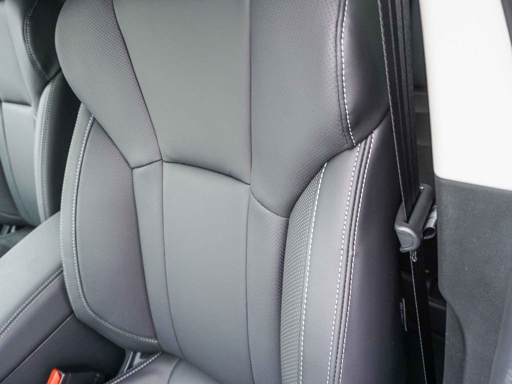 New 2026 MAGNETITE GRAY METALLIC Subaru Limited 7-Passenger image 20