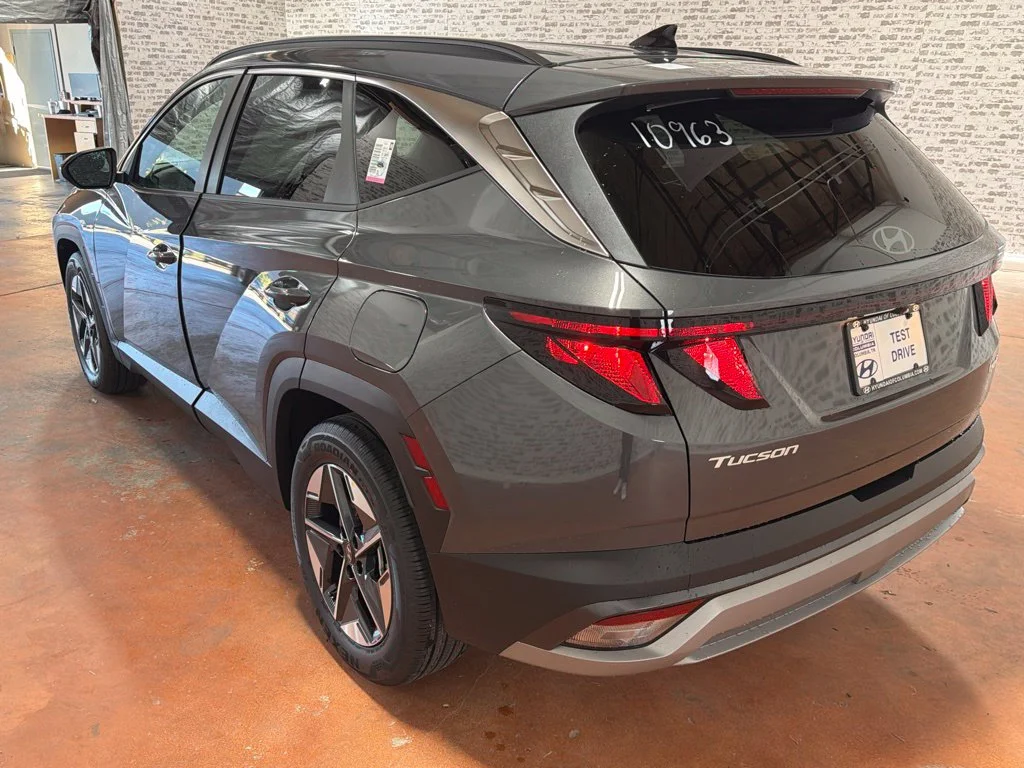 New 2026 Ecotronic Gray Hyundai SEL image 5