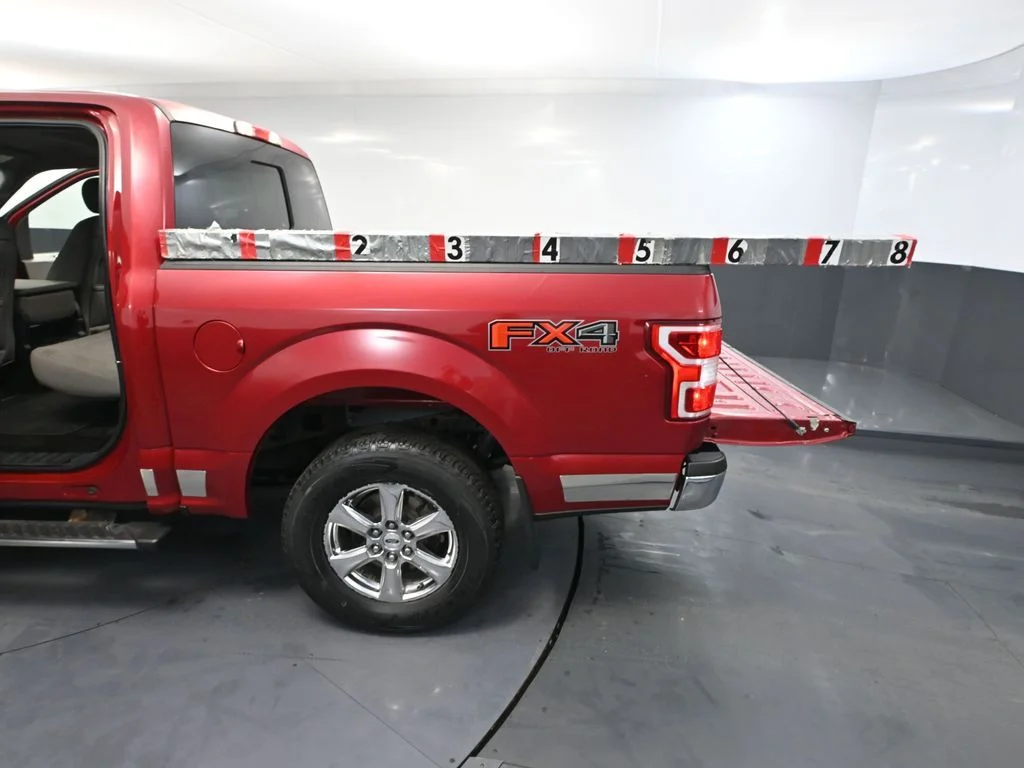 Used 2018 Red Ford XLT image 41